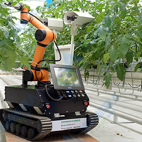 農業機器人：履帶式果蔬采摘機器人